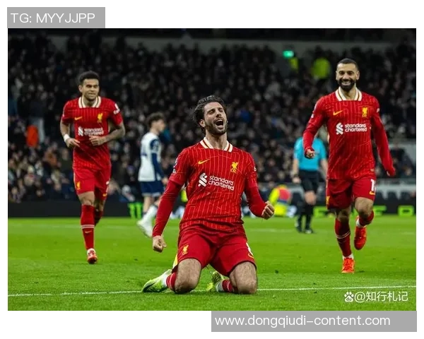 欧联杯冷门那不勒斯凭乌龙球1-0逆袭利物浦全场沸腾