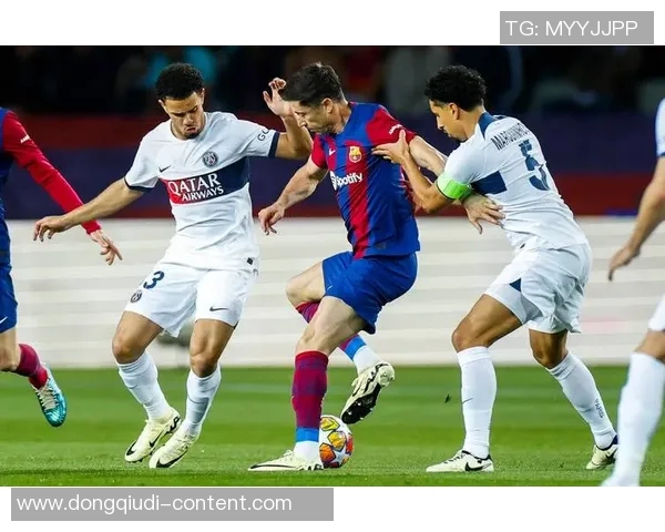 足总杯精彩对决巴黎圣日耳曼大胜尤文图斯上演帽子戏法盛宴