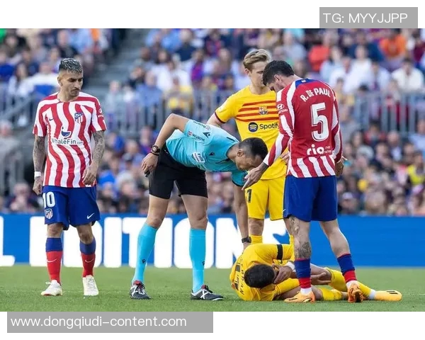 国王杯激战巴萨3-0尤文图斯补时进球点燃全场气氛与转会传闻交织