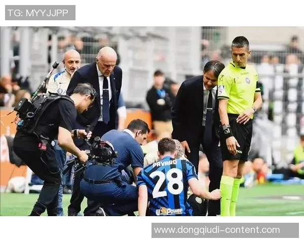 国王杯精彩对决国米与皇马战成平局帽子戏法引发争议判罚